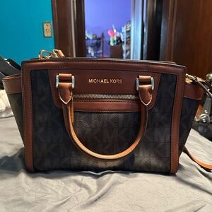 Michael Kors Selma satchel in the signature monogram print